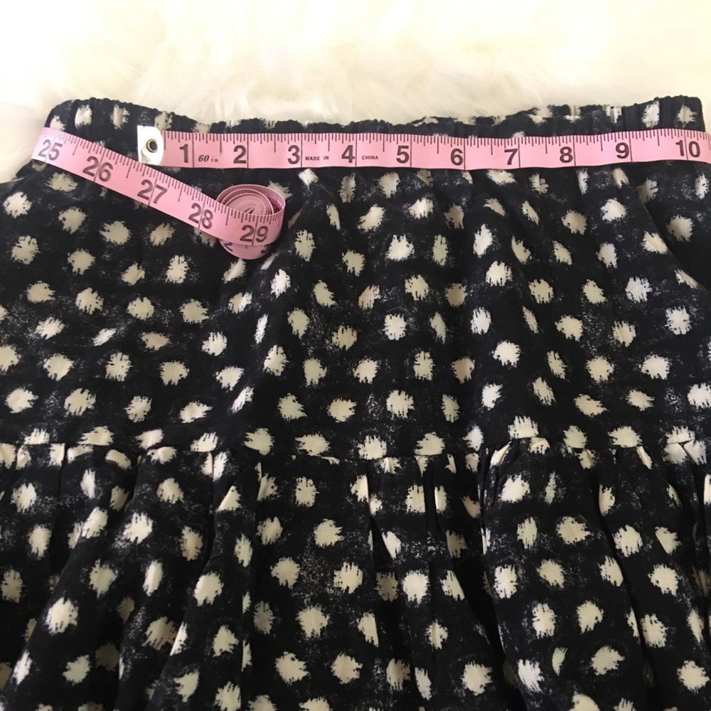 Black Skirt with polka dot design - Picture 5 of 6